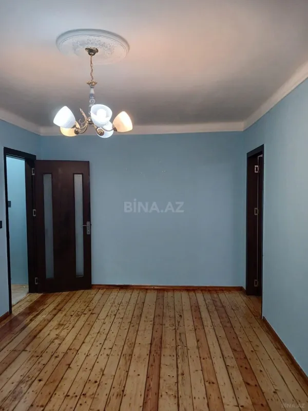 Kirayə verilir 2 otaqlı mənzil 50 m²