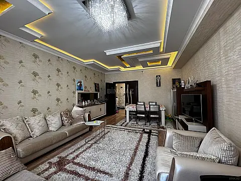 Satılır 3 otaqlı mənzil 116 m²