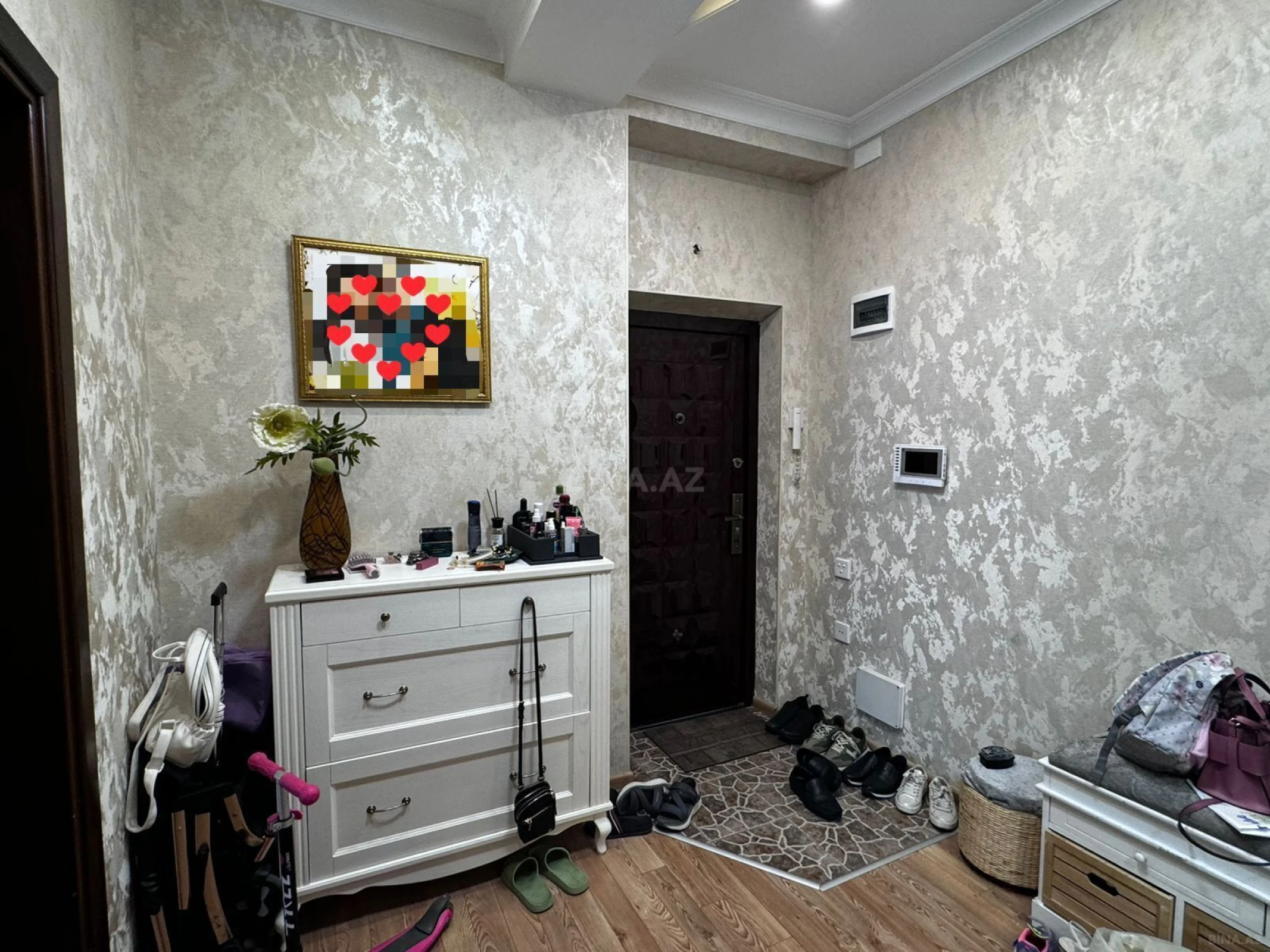Satılır 3 otaqlı mənzil 116 m²