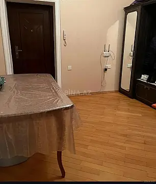 Kirayə verilir 2 otaqlı mənzil 80 m²