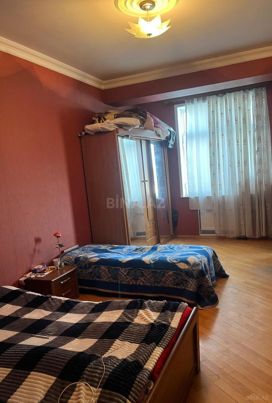Kirayə verilir 2 otaqlı mənzil 80 m²