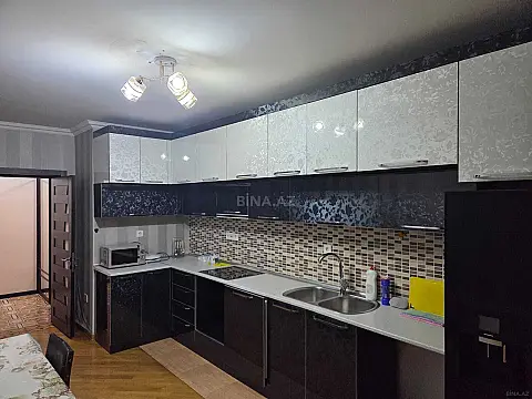 Kirayə verilir 2 otaqlı mənzil 100 m²