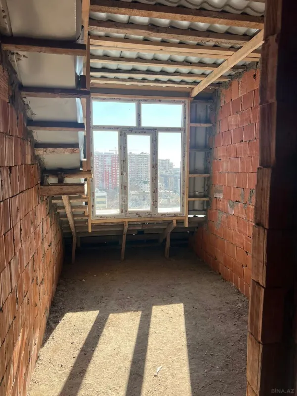 Satılır 2 otaqlı mənzil 68 m²