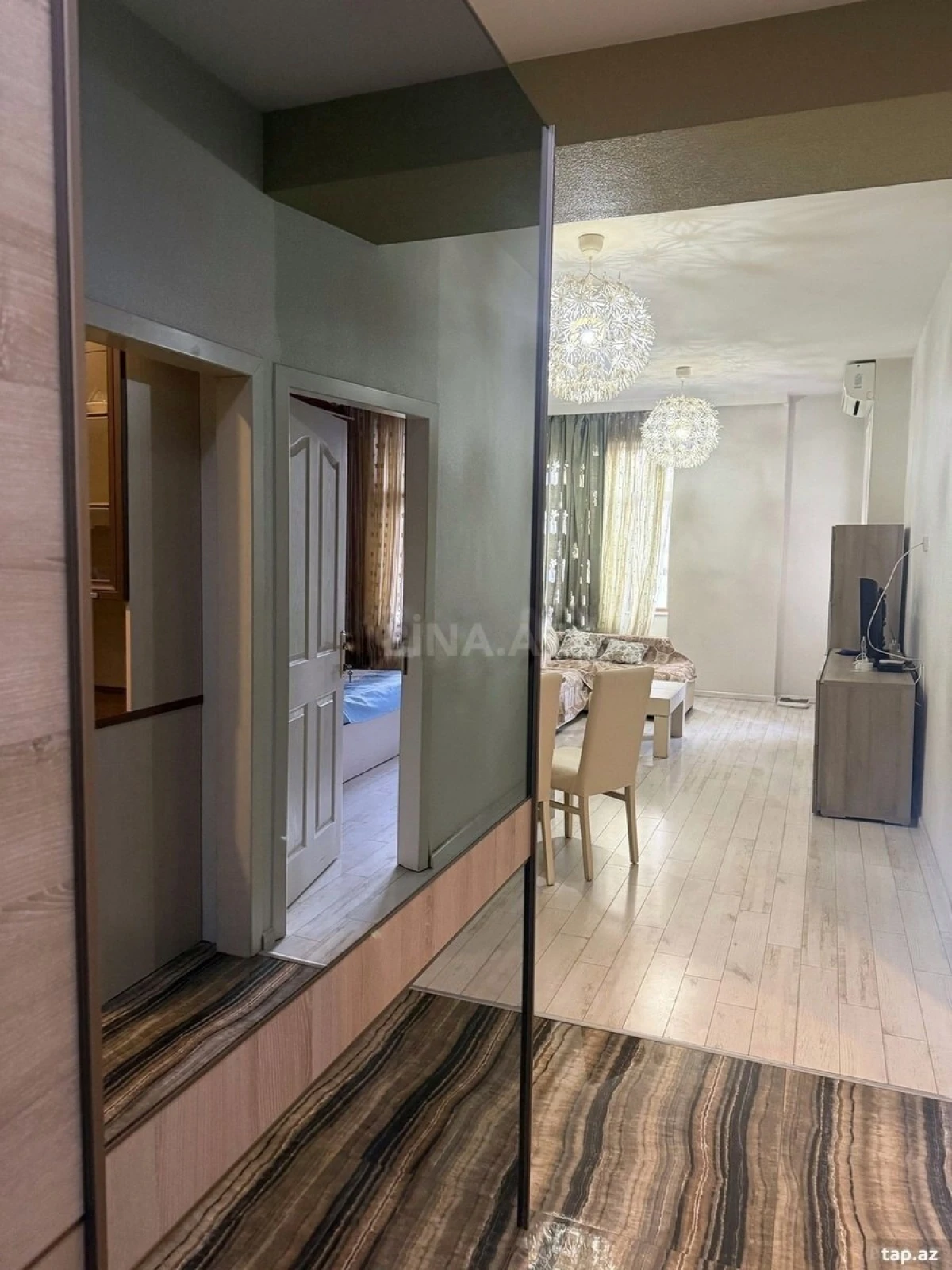 Kirayə verilir 2 otaqlı mənzil 70 m²