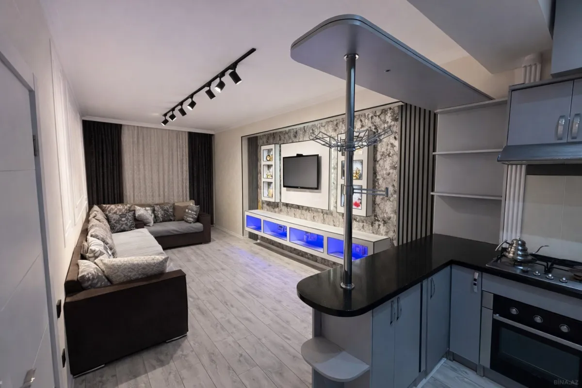 Satılır 3 otaqlı mənzil 76 m²