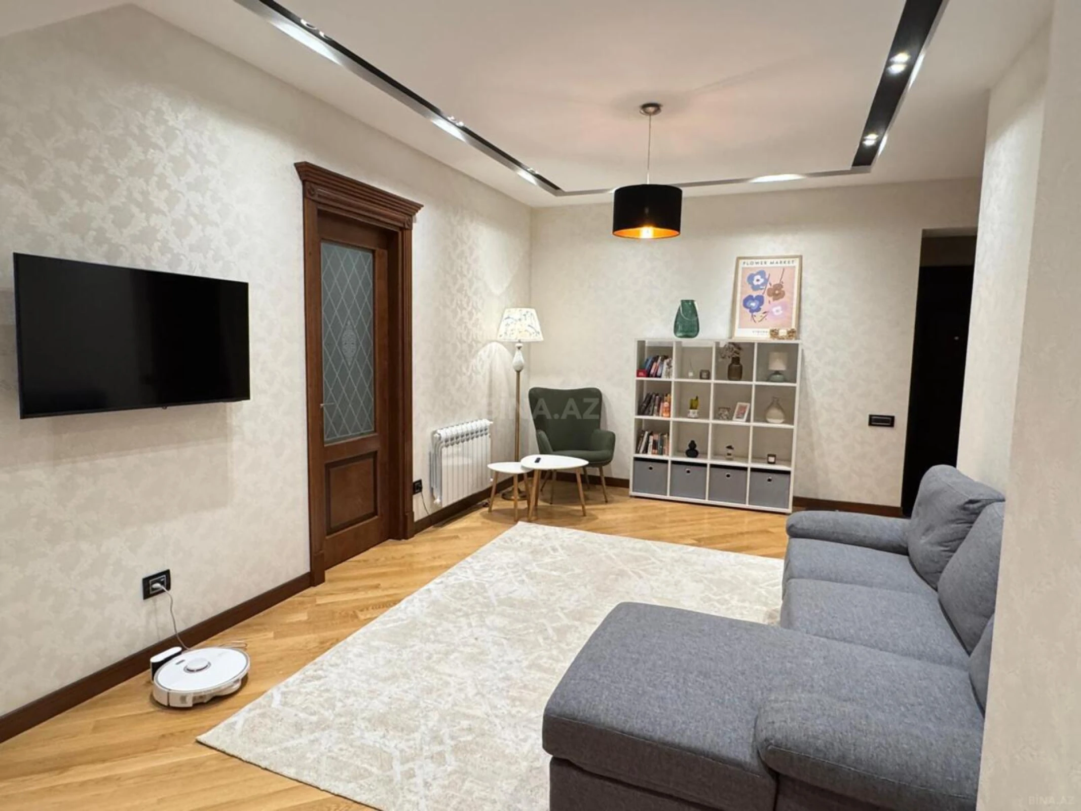 Satılır 3 otaqlı mənzil 125 m²