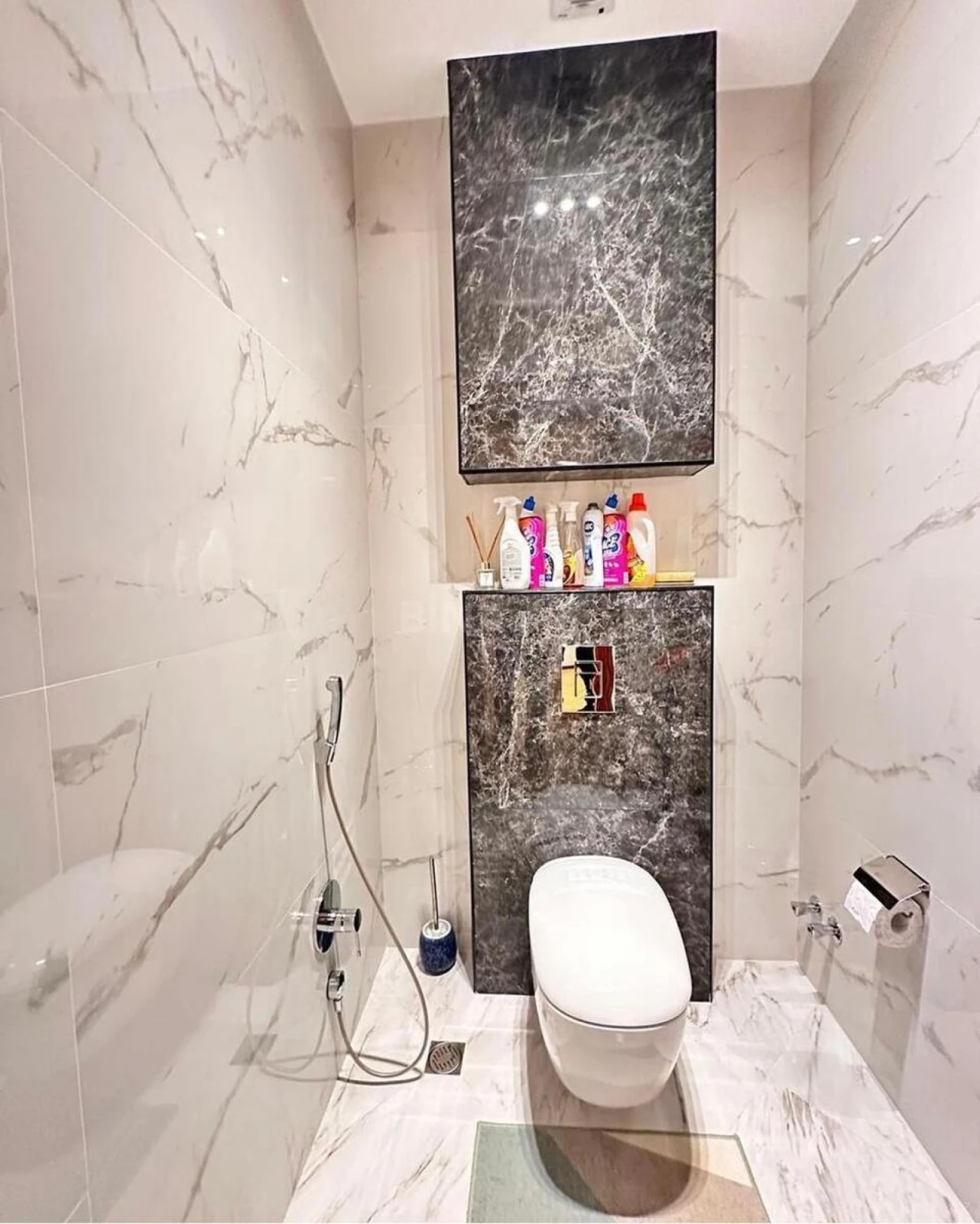 Satılır 3 otaqlı mənzil 125 m²