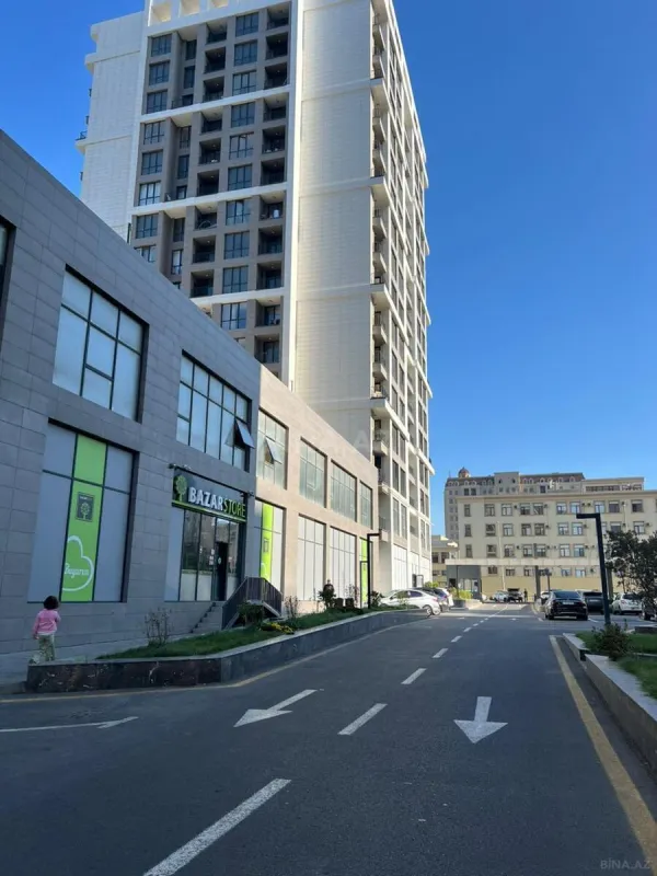 Satılır 2 otaqlı mənzil 71.5 m²