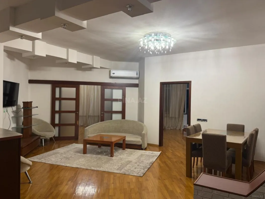 Kirayə verilir 3 otaqlı mənzil 100 m²