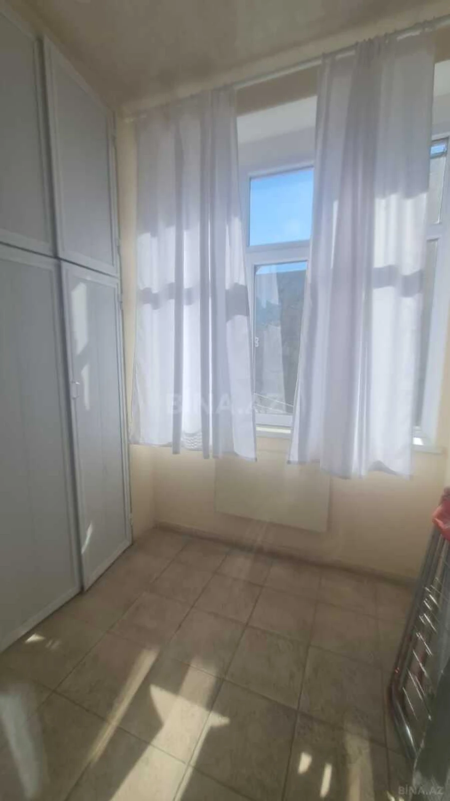 Kirayə verilir 3 otaqlı mənzil 90 m²