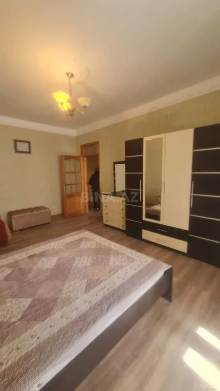 Kirayə verilir 3 otaqlı mənzil 90 m²