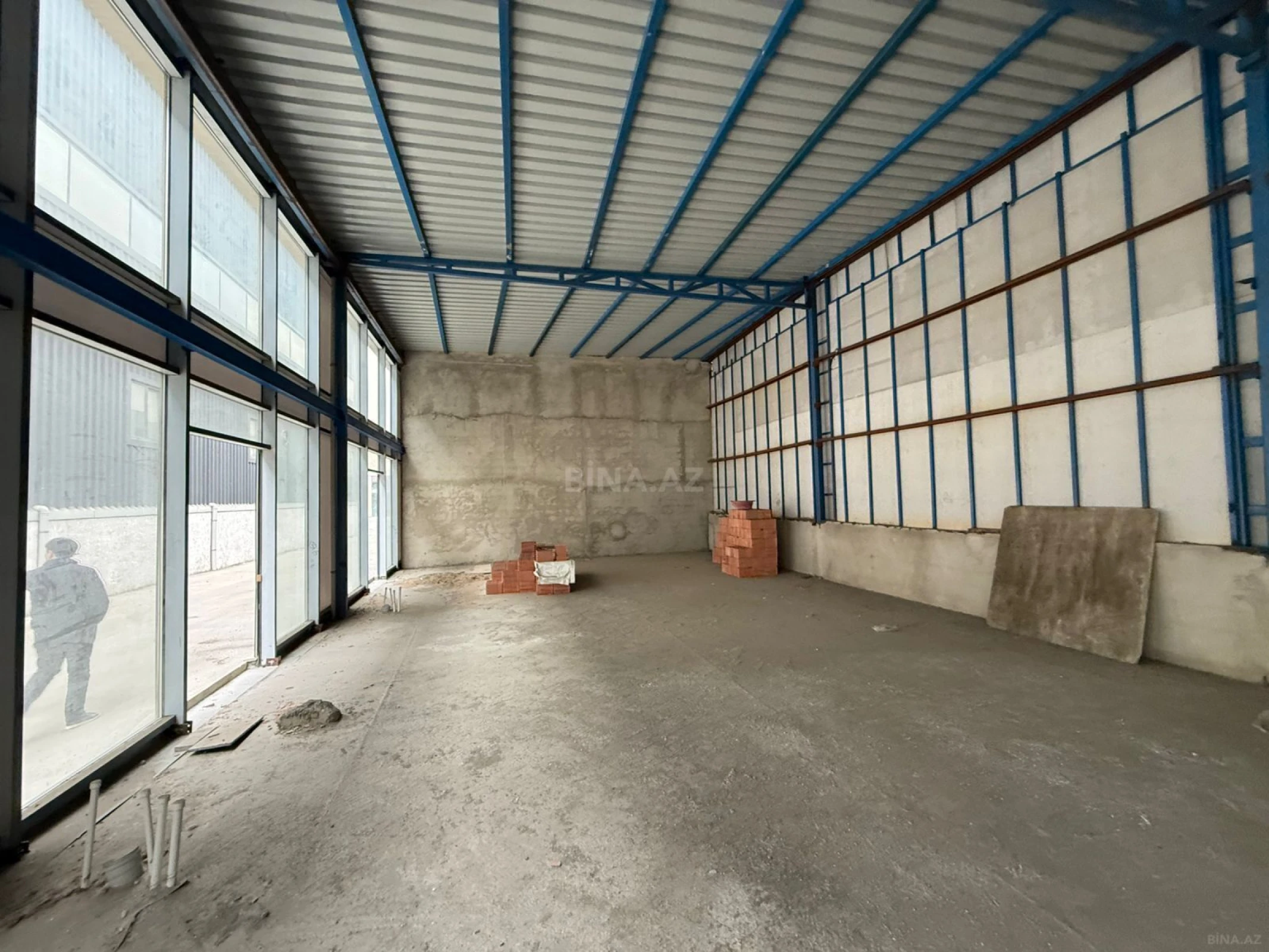 Kirayə verilir obyekt 800 m²