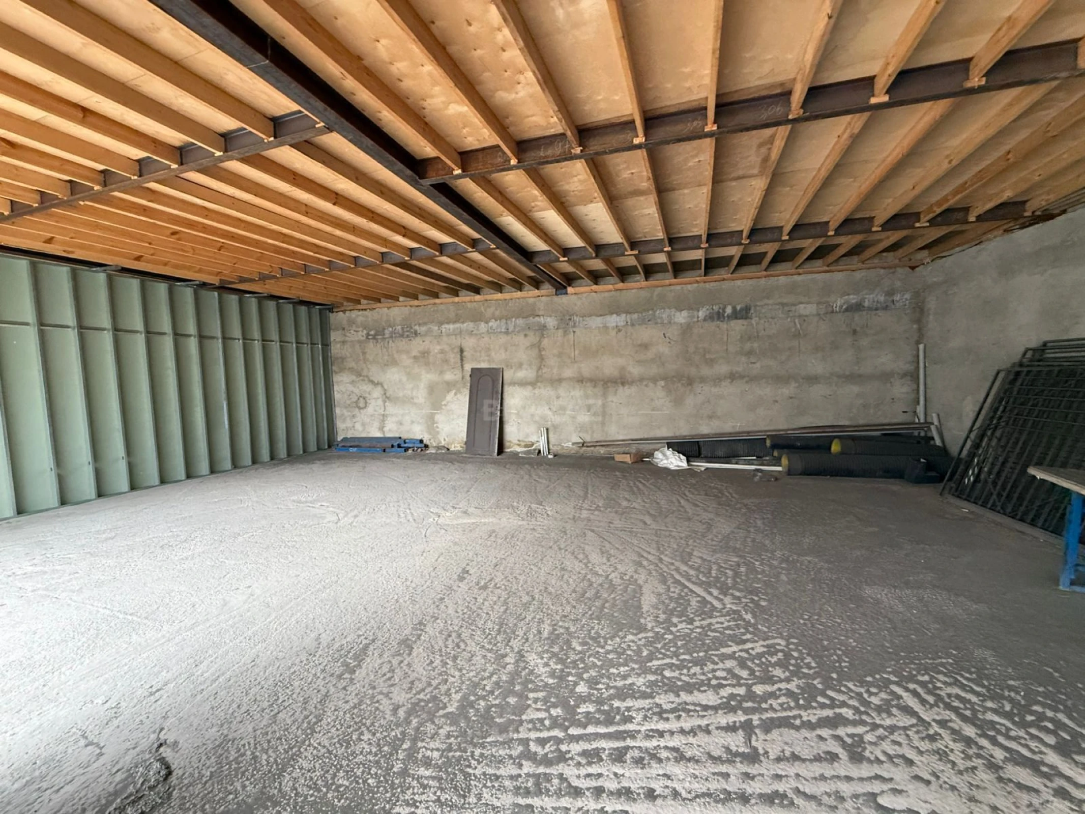 Kirayə verilir obyekt 800 m²