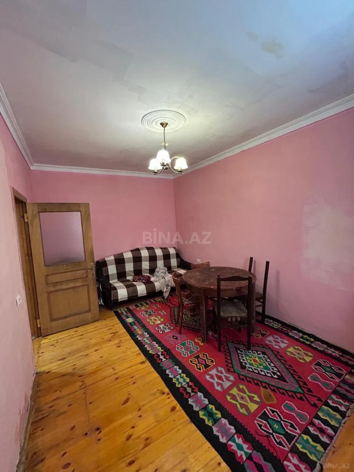 Kirayə verilir 2 otaqlı mənzil 45 m²