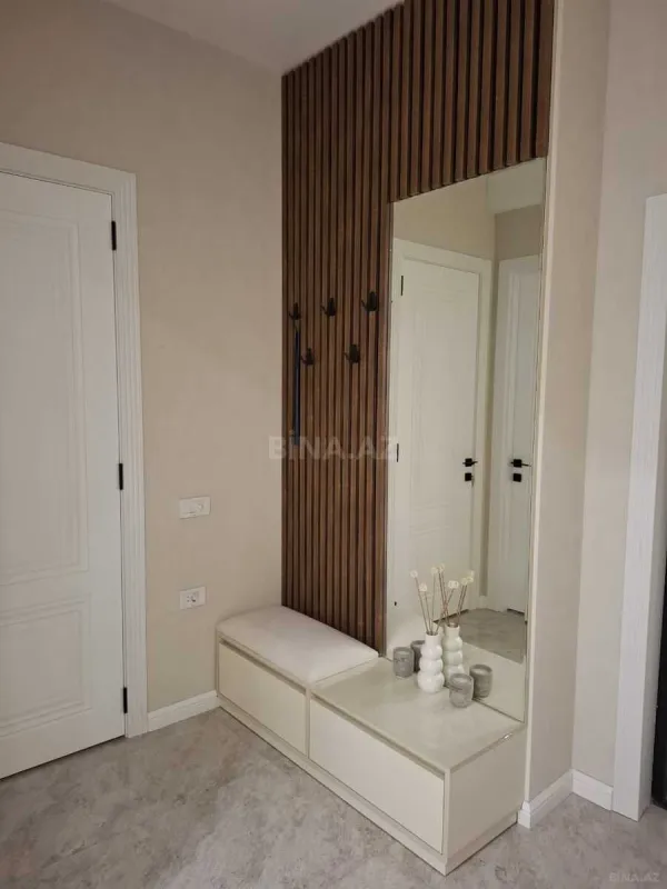 Satılır 2 otaqlı mənzil 65 m²
