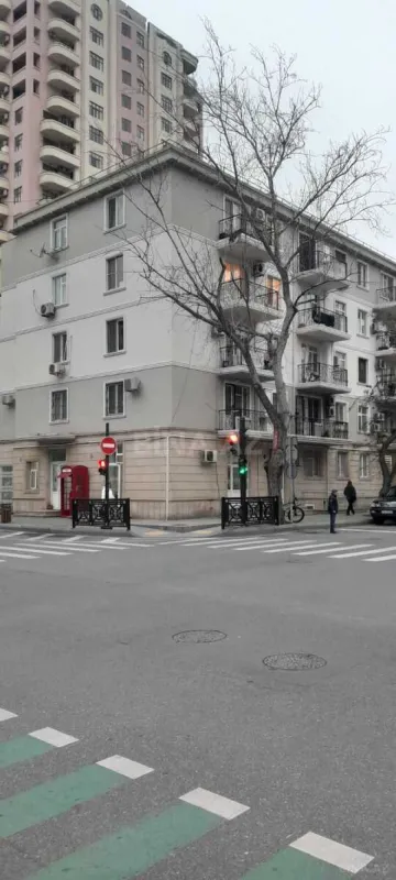 Kirayə verilir 2 otaqlı mənzil 50 m²