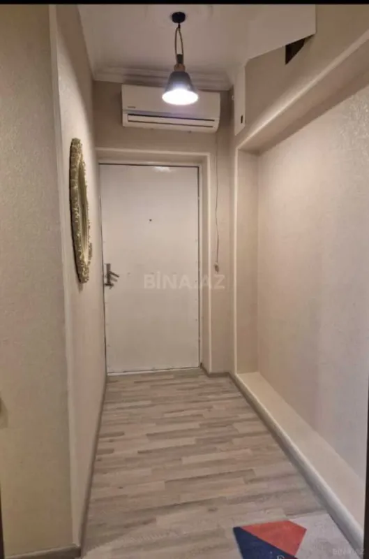 Kirayə verilir 2 otaqlı mənzil 50 m²
