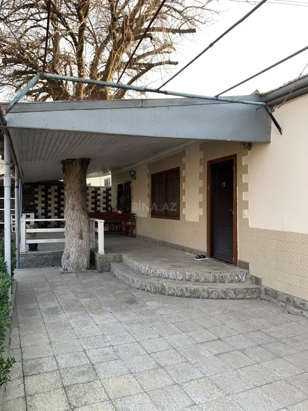 Satılır 4 otaqlı həyət evi 120 m²