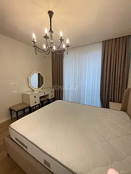 Satılır 2 otaqlı mənzil 78 m²