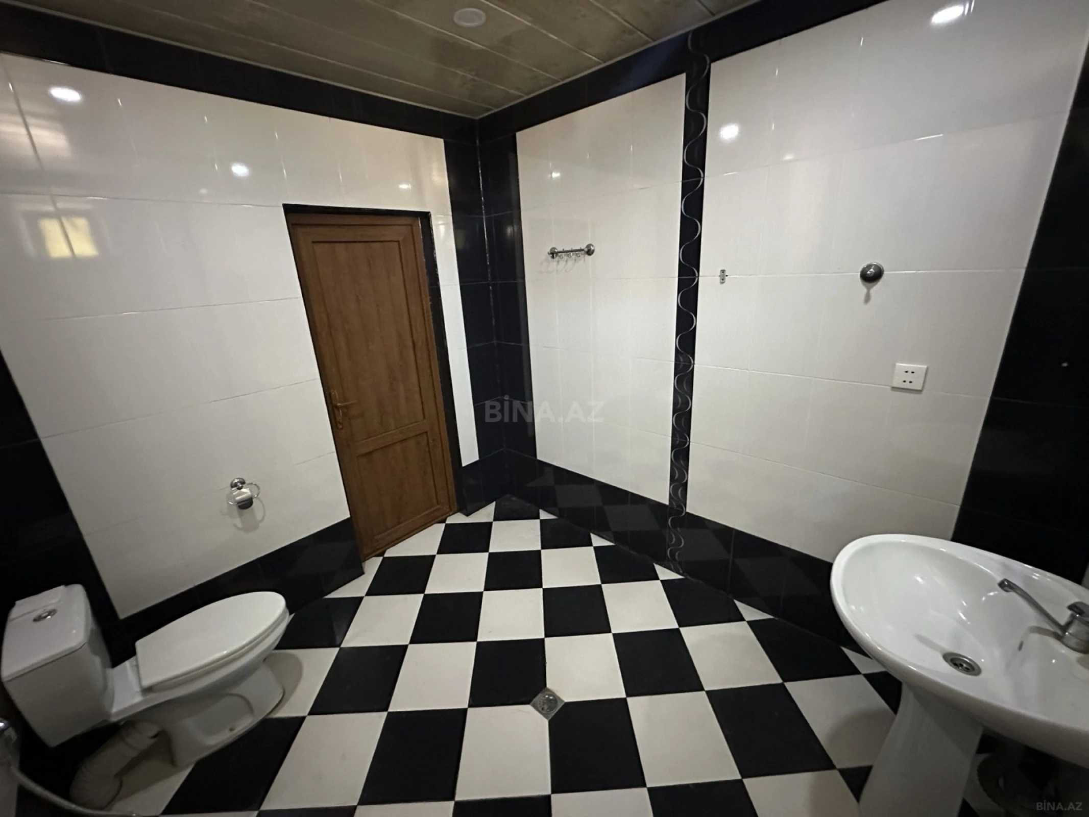 Kirayə verilir 3 otaqlı həyət evi 121 m²