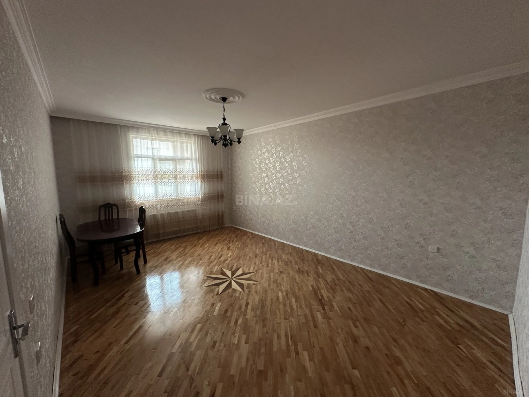 Kirayə verilir 3 otaqlı həyət evi 121 m²