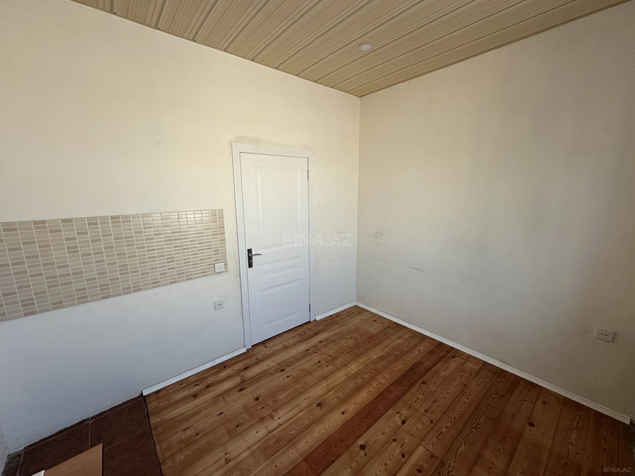 Kirayə verilir 3 otaqlı həyət evi 121 m²