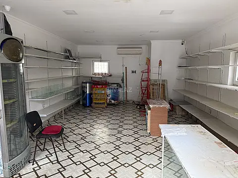 Kirayə verilir obyekt 40 m²