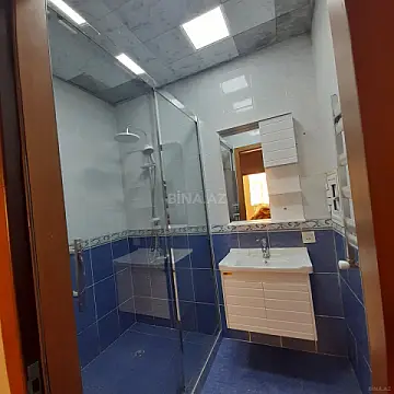 Kirayə verilir 3 otaqlı mənzil 105 m²