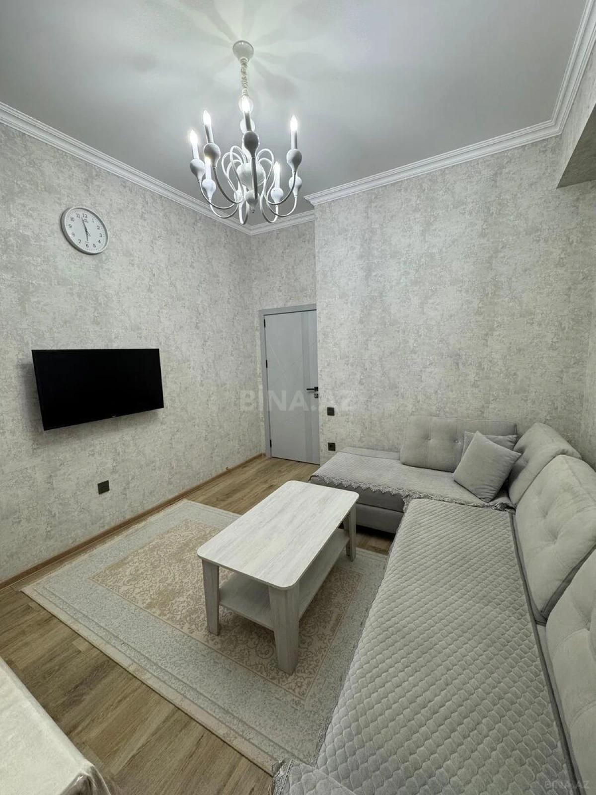 Satılır 2 otaqlı mənzil 57 m²