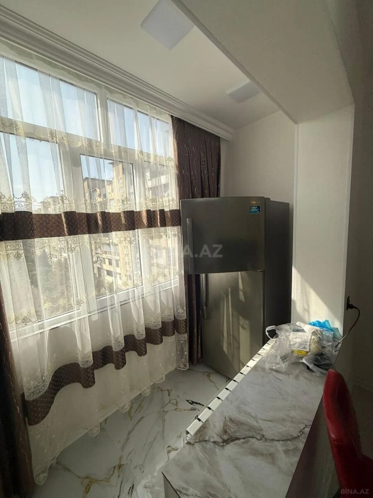Kirayə verilir 2 otaqlı mənzil 50 m²