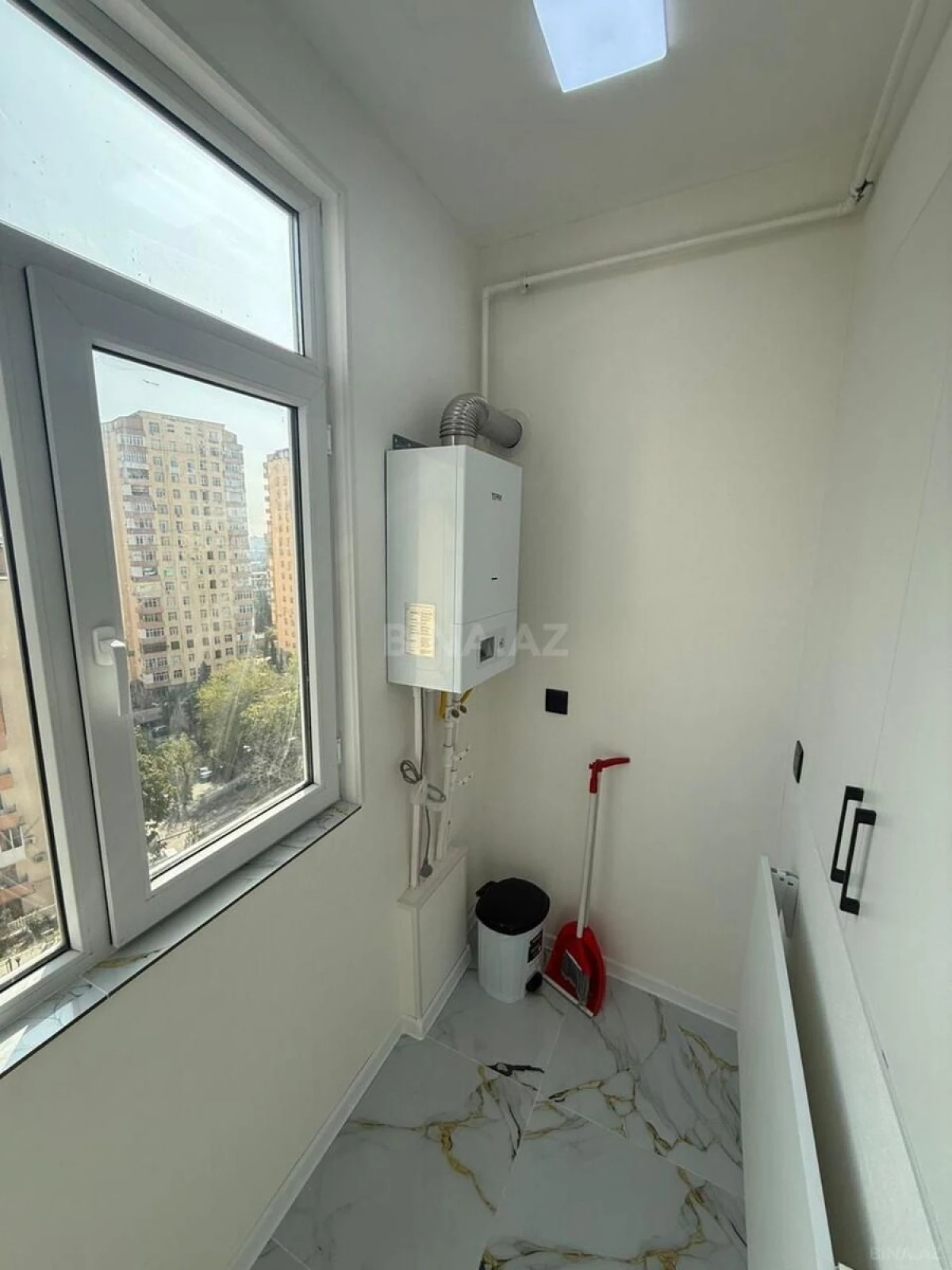 Kirayə verilir 2 otaqlı mənzil 50 m²