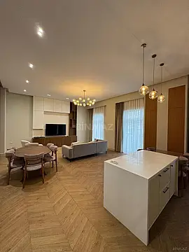 Kirayə verilir 4 otaqlı mənzil 146 m² — Bakı, Köhnə Günəşli 4 otaq 146.00 m²