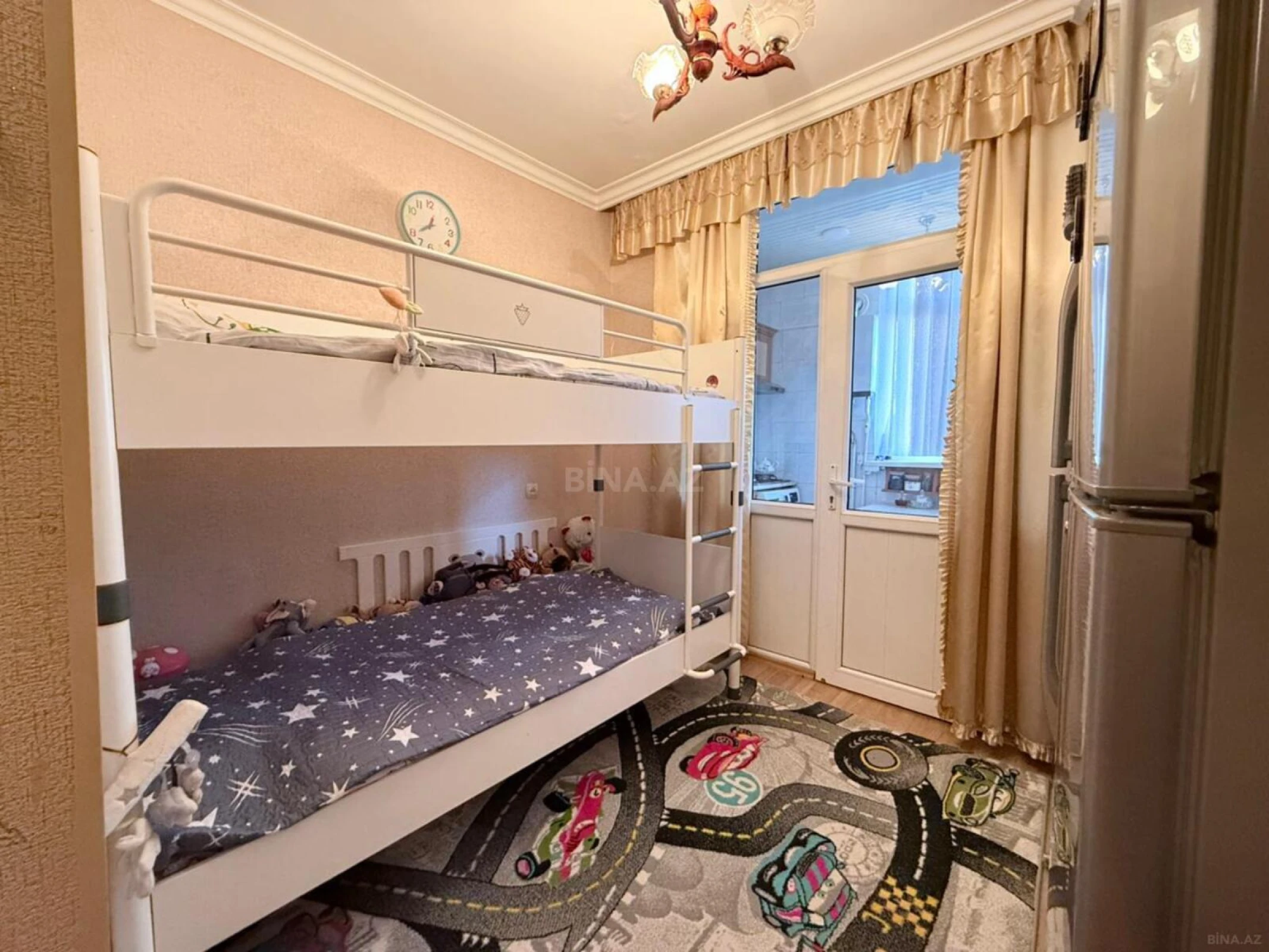 Satılır 3 otaqlı mənzil 56 m²