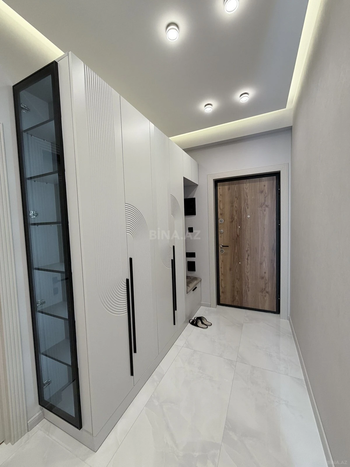 Satılır 2 otaqlı mənzil 53 m²