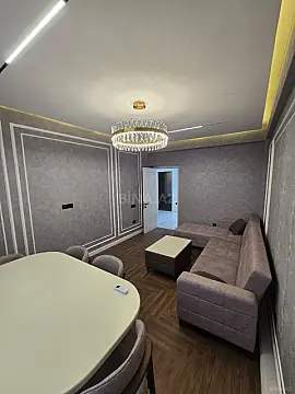 Satılır 3 otaqlı mənzil 115 m²