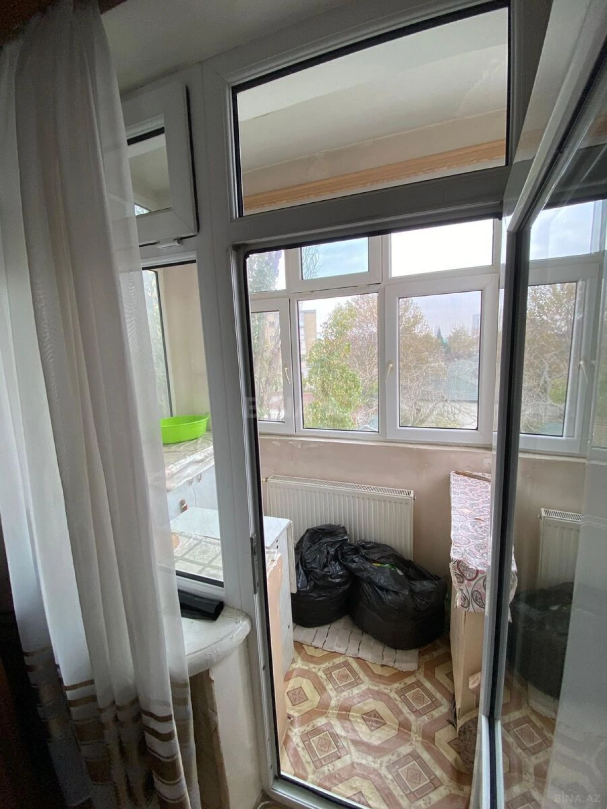 Kirayə verilir 2 otaqlı mənzil 65 m²