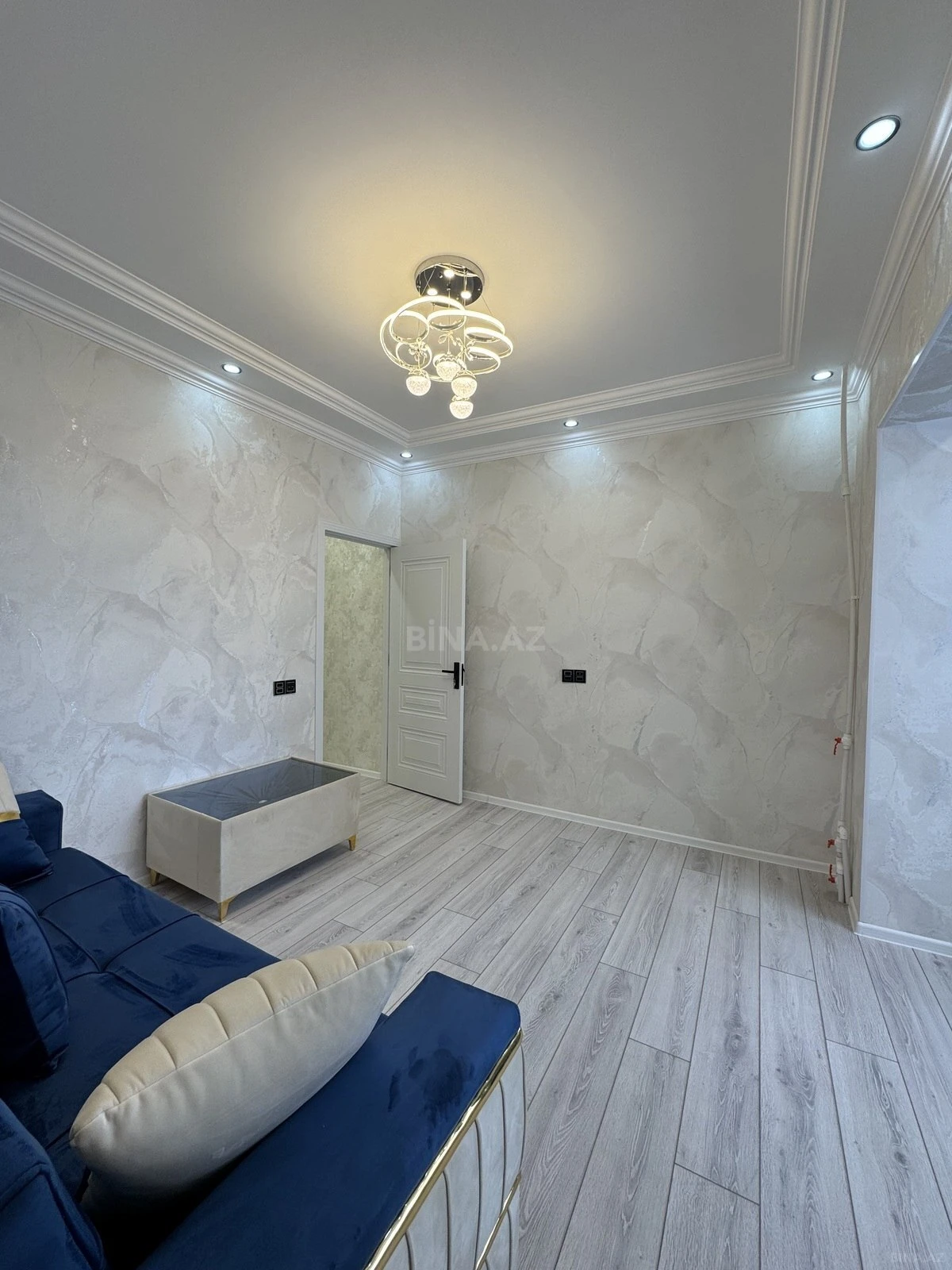 Satılır 2 otaqlı mənzil 45 m²