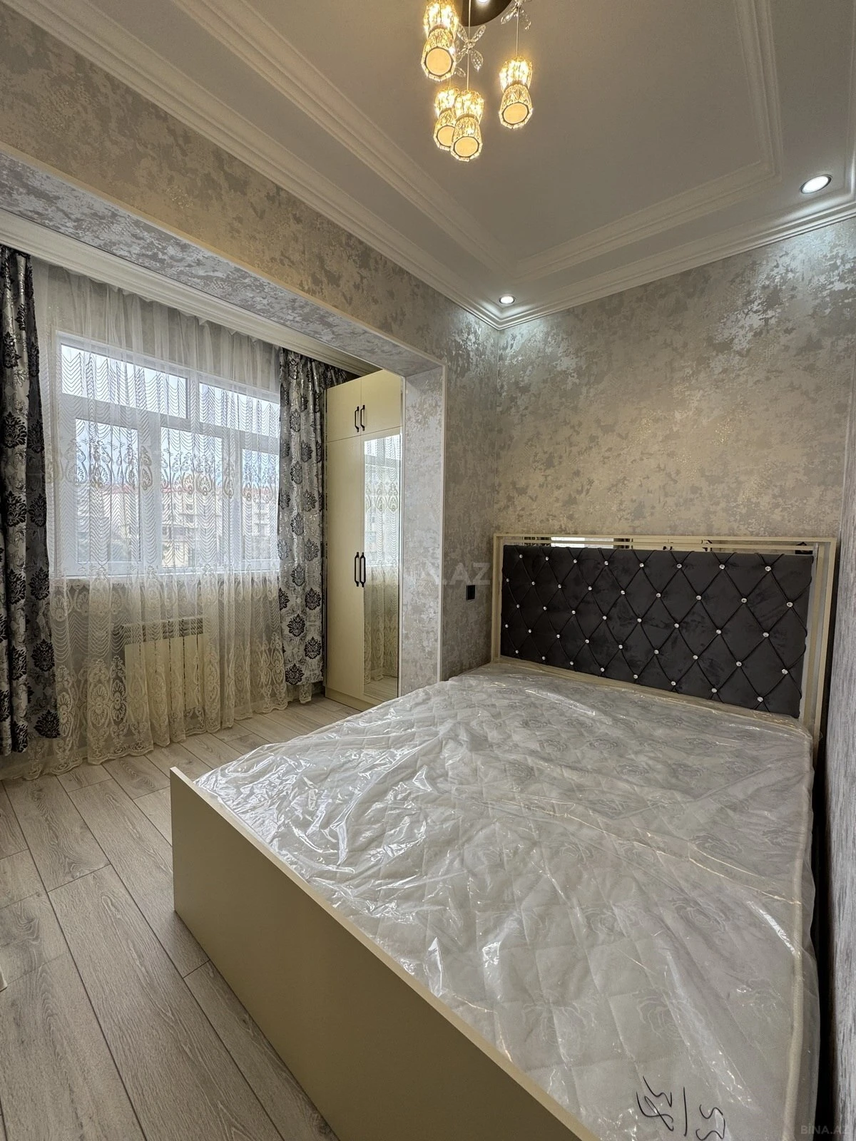 Satılır 2 otaqlı mənzil 45 m²