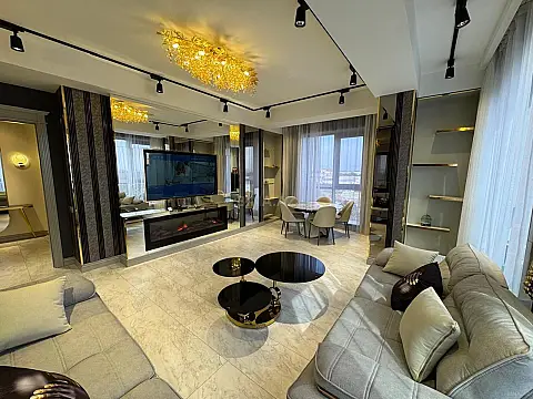 Satılır 5 otaqlı mənzil 185 m²