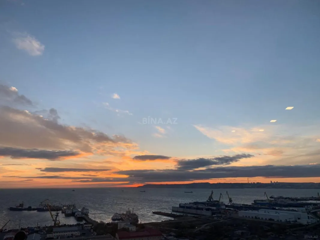 Kirayə verilir 2 otaqlı mənzil 60 m²