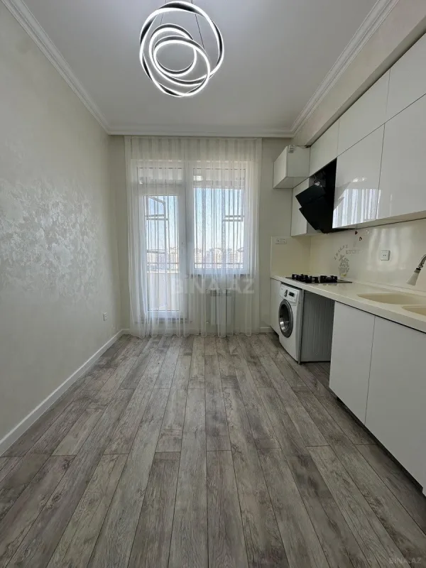 Satılır 2 otaqlı mənzil 75 m²