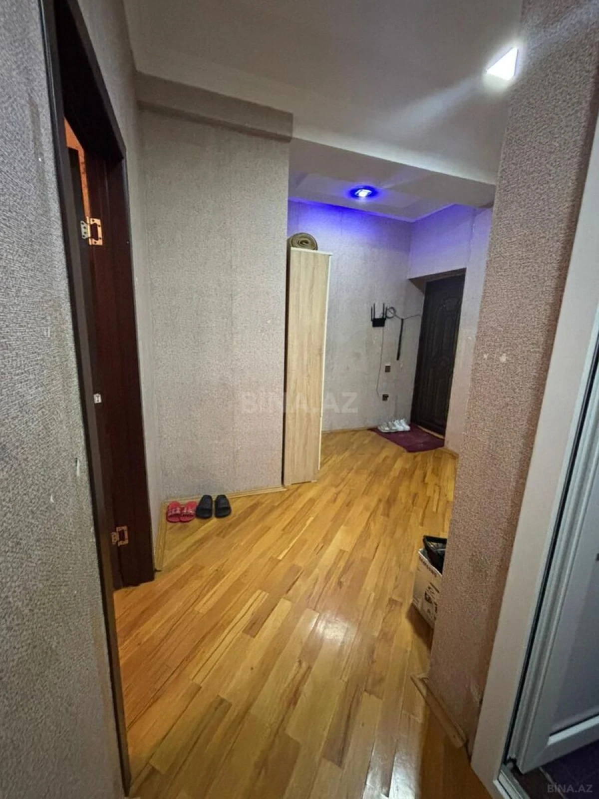 Satılır 2 otaqlı mənzil 90 m²