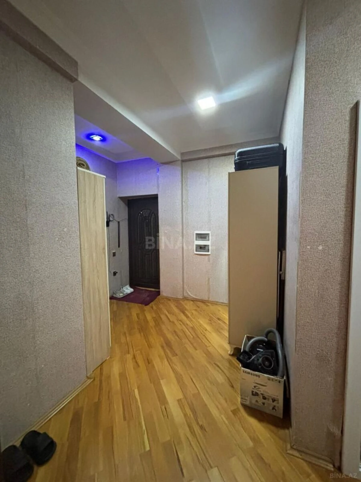 Satılır 2 otaqlı mənzil 90 m²