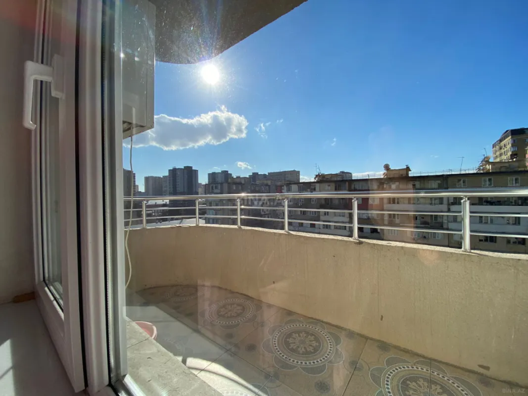 Satılır 2 otaqlı mənzil 90 m²