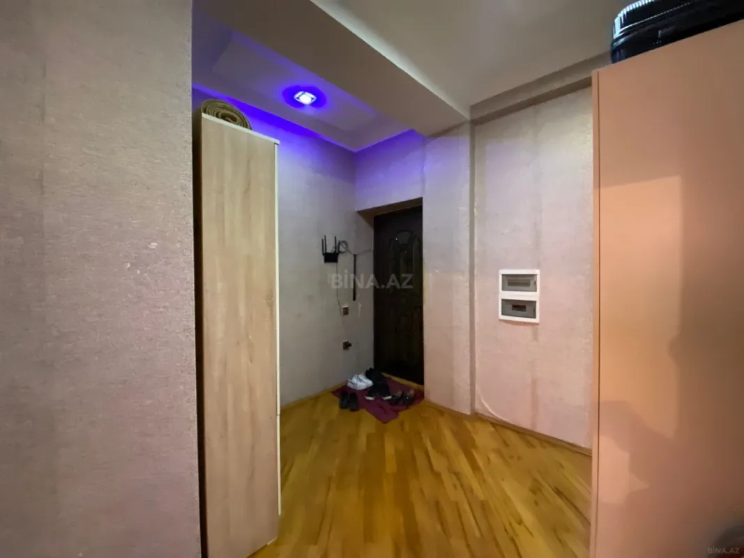 Satılır 2 otaqlı mənzil 90 m²