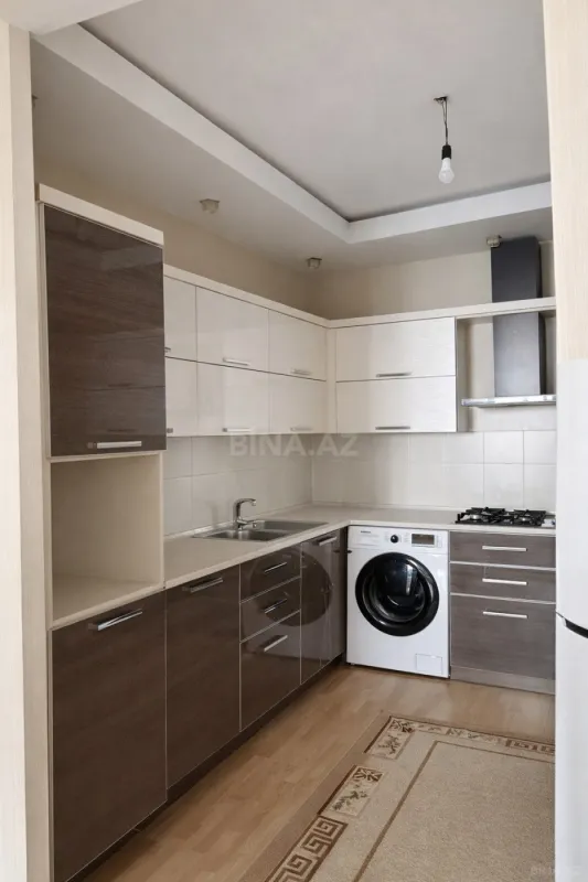 Satılır 3 otaqlı mənzil 84 m²
