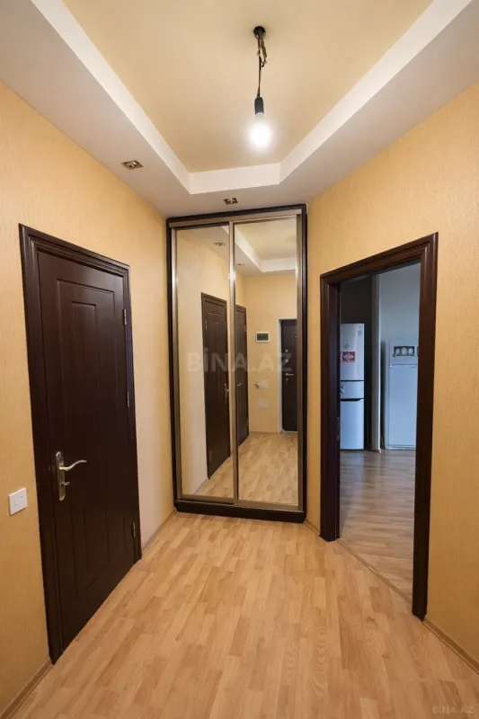 Satılır 3 otaqlı mənzil 84 m²