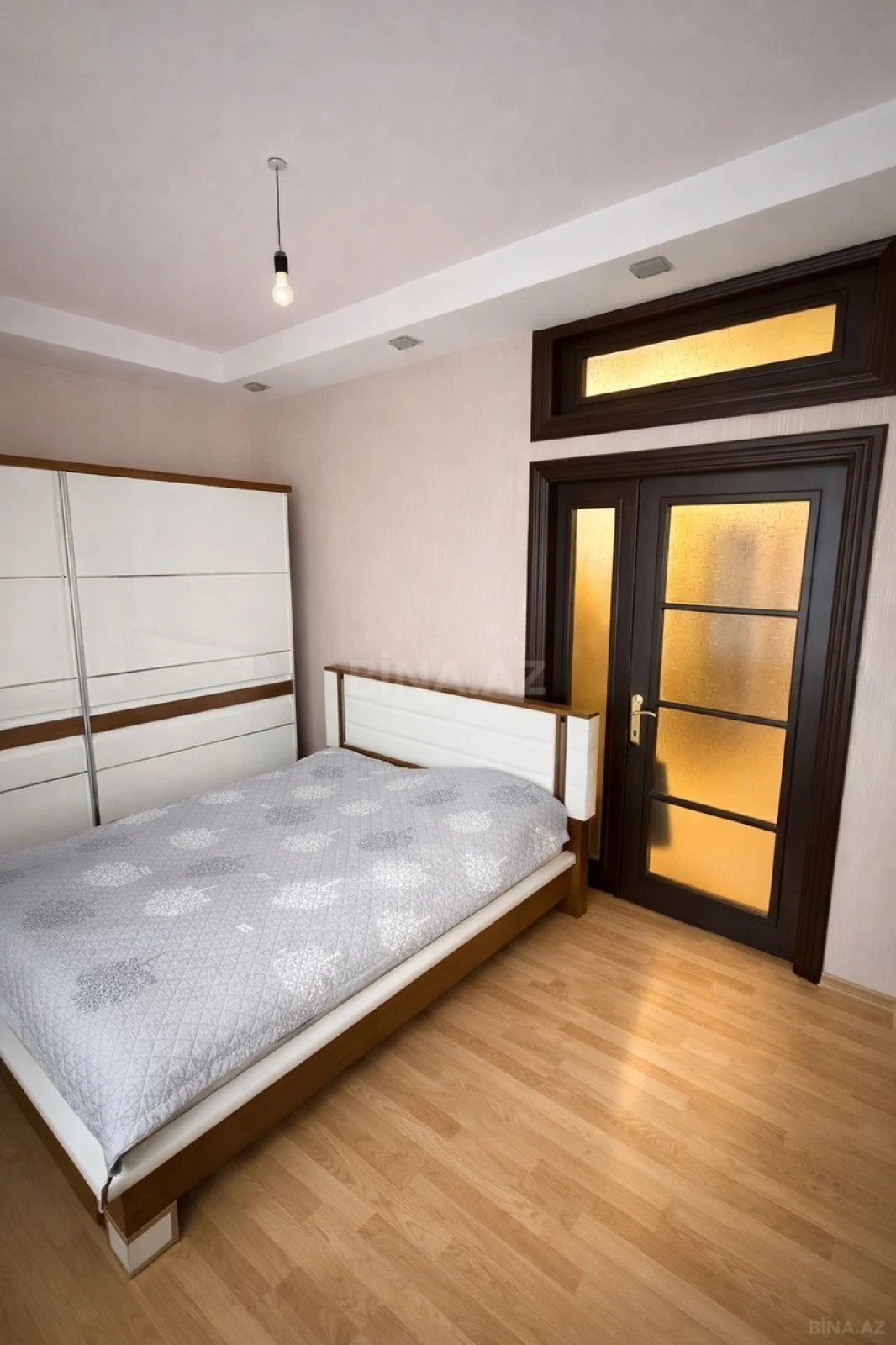 Satılır 3 otaqlı mənzil 84 m²