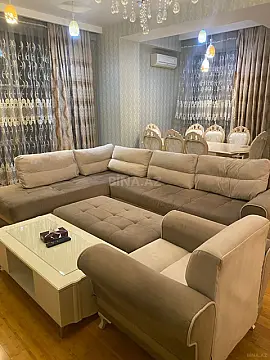 Kirayə verilir 5 otaqlı mənzil 180 m² — Bakı, Nizami 5 otaq 180.00 m²