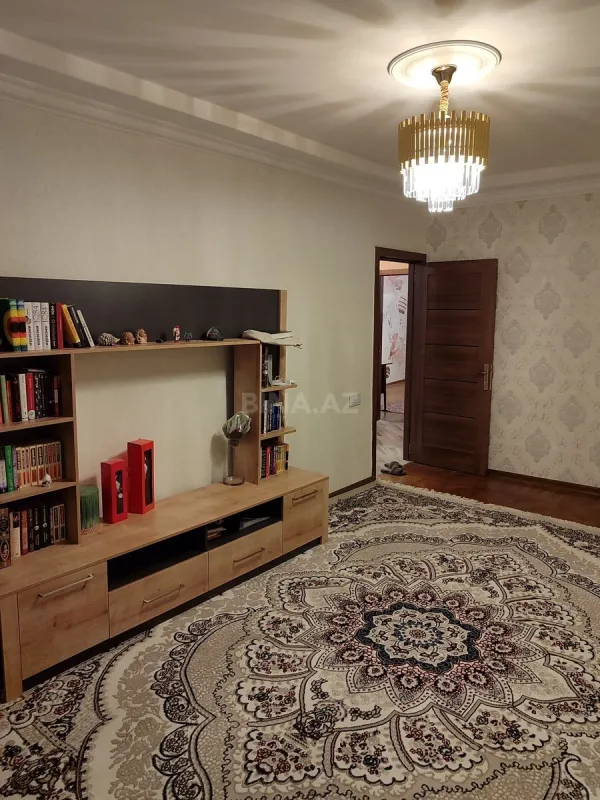 Satılır 3 otaqlı mənzil 80 m²